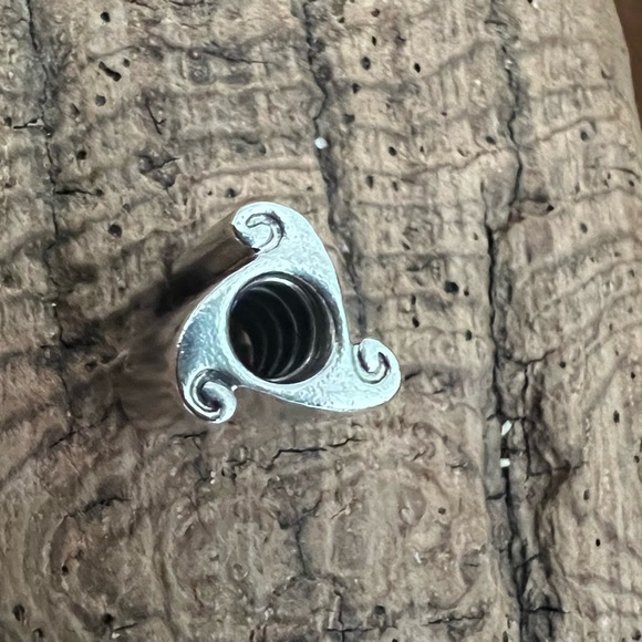 Authentic Pandora Charm Best Friends Scroll Bead
Silver Friendship Family - Picture 3 of 6